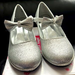 Brand New Glittery Silver Dress Shoes